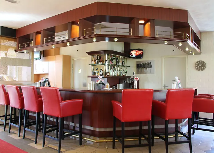 Bastion Voorschoten Hotell 3*