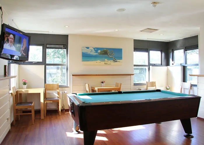 Bastion Voorschoten Hotell