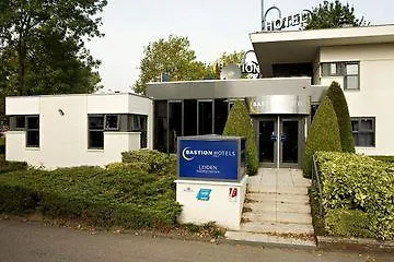 Bastion Voorschoten 호텔