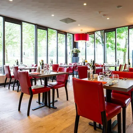 Bastion Voorschoten 3* 레이든